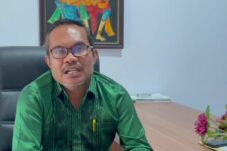 Fisip UHO Kendari Buka Kompetisi Debat dan Orasi Ilmiah Berhadiah 9