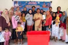 Lawan Stunting, Dinas Perikanan Bombana Lucurkan Program Gemarikan