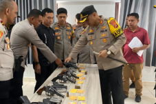 Kapolres Bombana Tegaskan Aturan Ketat Pemegang Senjata Api