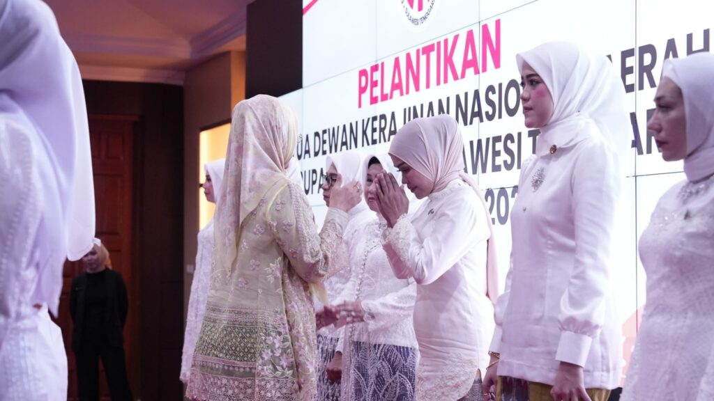 Fatmawati Kasim Marewa Resmi Nahkodai Dekranasda Bombana Periode 2025-2030 5