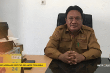 Darwin Pastikan, Ke Depan Warga Kabaena Tidak Lagi Kesulitan Ambulans Laut