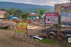 Peremajaan Gedung, Dua Kantor Dinas di Bombana Dirobohkan