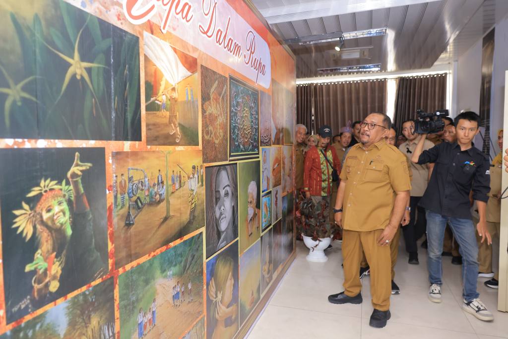 Bupati Burhanuddin Dorong Pelestarian dan Pengembangan Budaya Lokal Lewat Pameran Seni 4