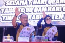 Bupati Burhanuddin Buka Resmi PORSENI PGRI Bombana 2025: Wujudkan Guru Bermutu Menuju Indonesia Emas