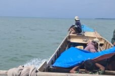 Bupati Bombana Pastikan Dua Unit Ambulance Laut Segera Hadir di Pulau Kabaena