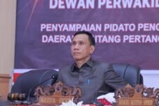 Ketua DPRD Bombana Minta Rencana Jalur Hauling Tambang Dikaji Ulang Demi Keselamatan Warga