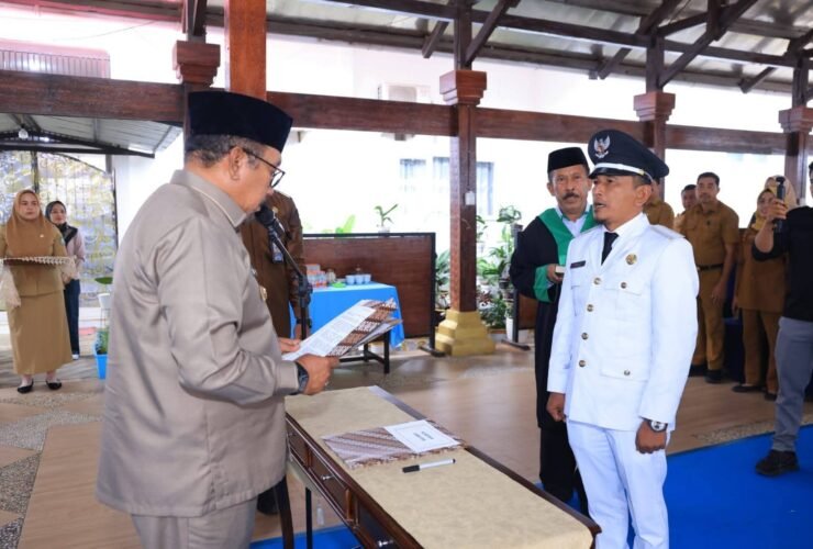 Pelantikan Pj Kepala Desa Pongkalaero Jadi Momentum Memperkuat Pemerintahan Desa yang Melayani