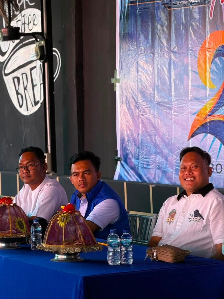 Semarak HUT ke-28 PAN, DPD PAN Bombana Gelar Konsolidasi dan Tasyakuran Bersama Anak Yatim 2